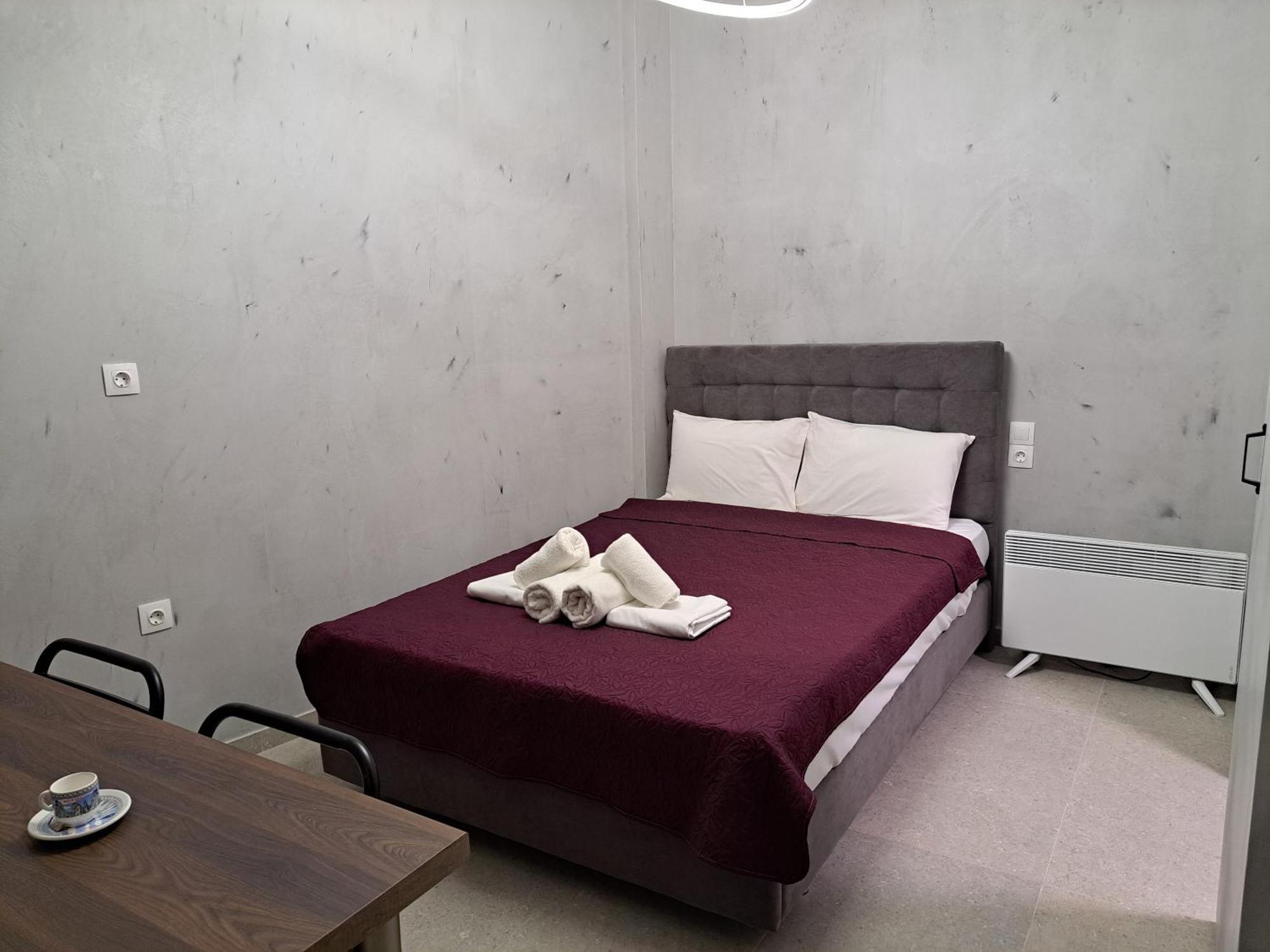 Socrates Ethnic And Traditional Appartement